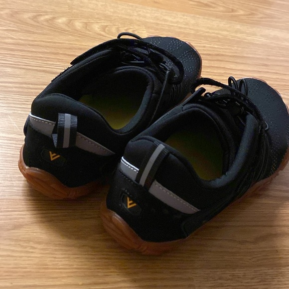 Whitin Monimalist Trail Runner - Picture 3 of 5